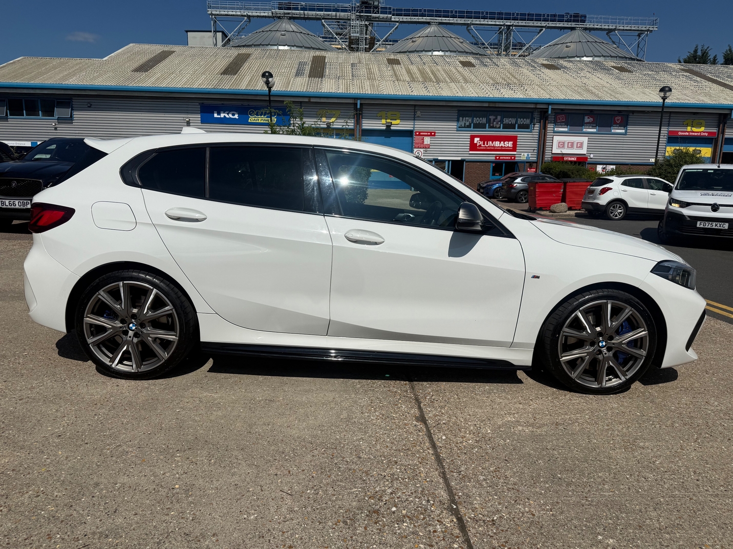 [ berth ]BMW 1 Series