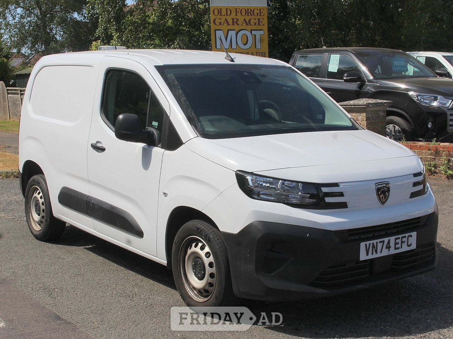 [ berth ]Peugeot Partner