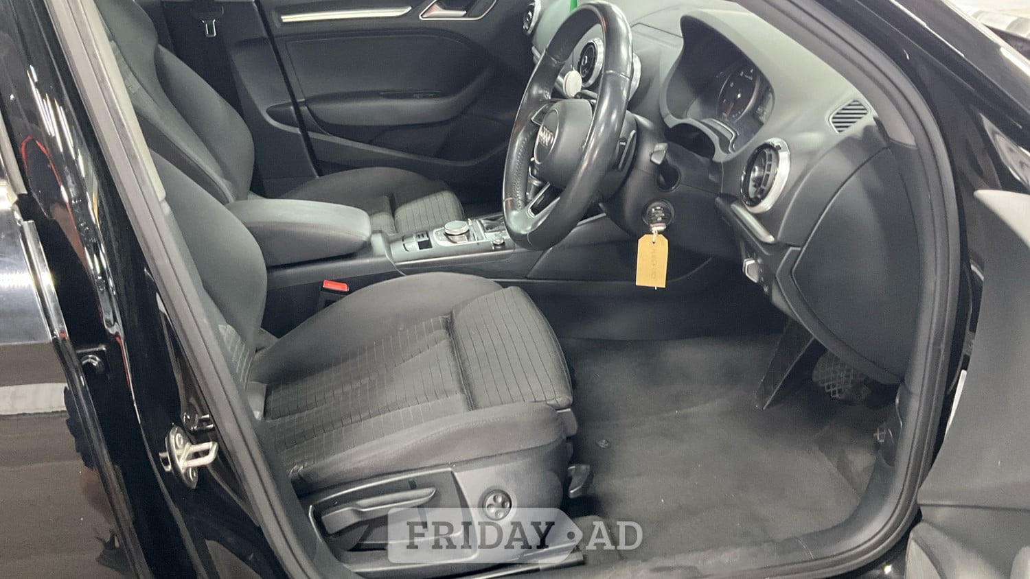[ berth ]Audi A3