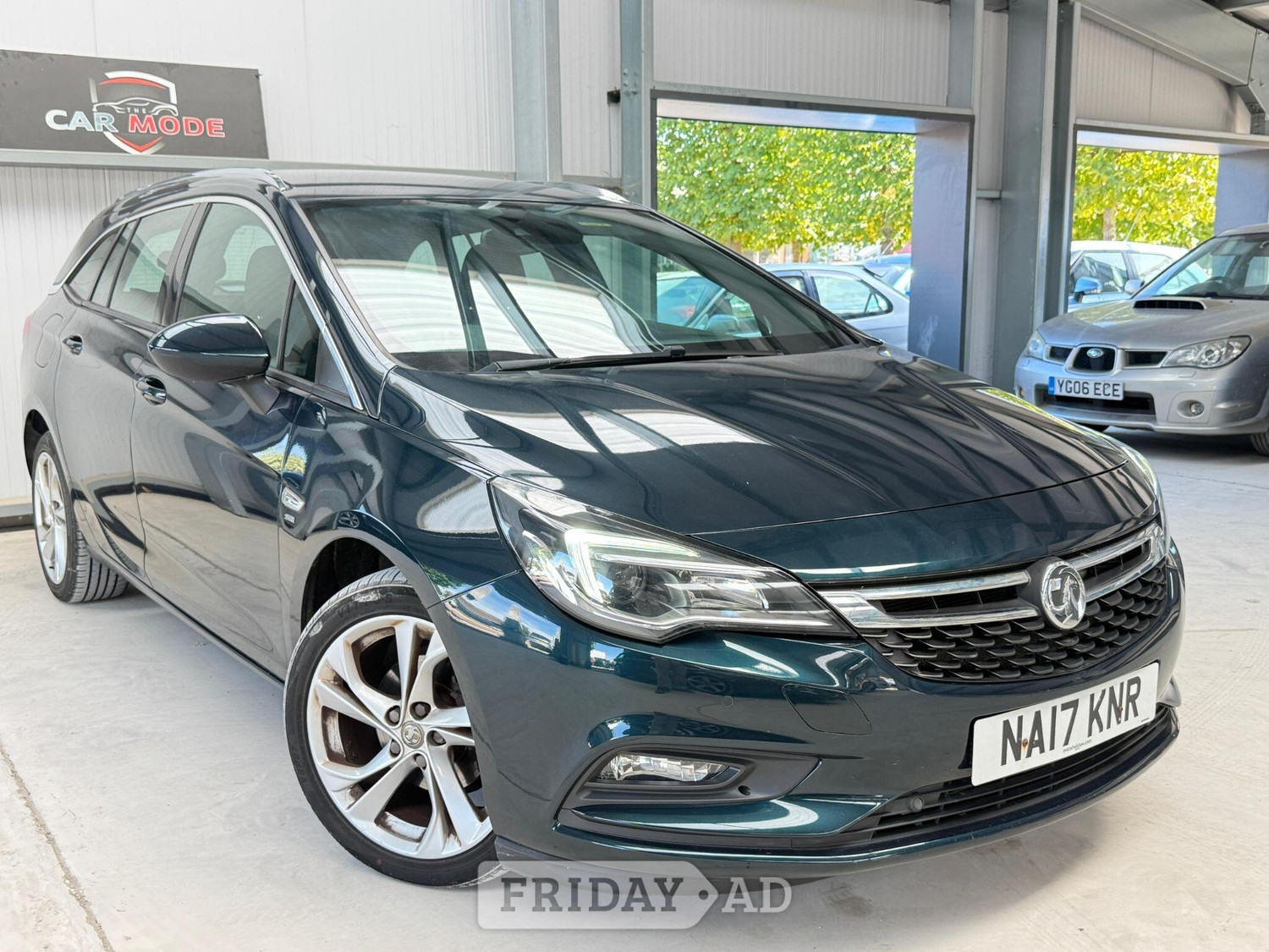[ berth ]Vauxhall Astra