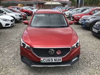 MG ZS 2019