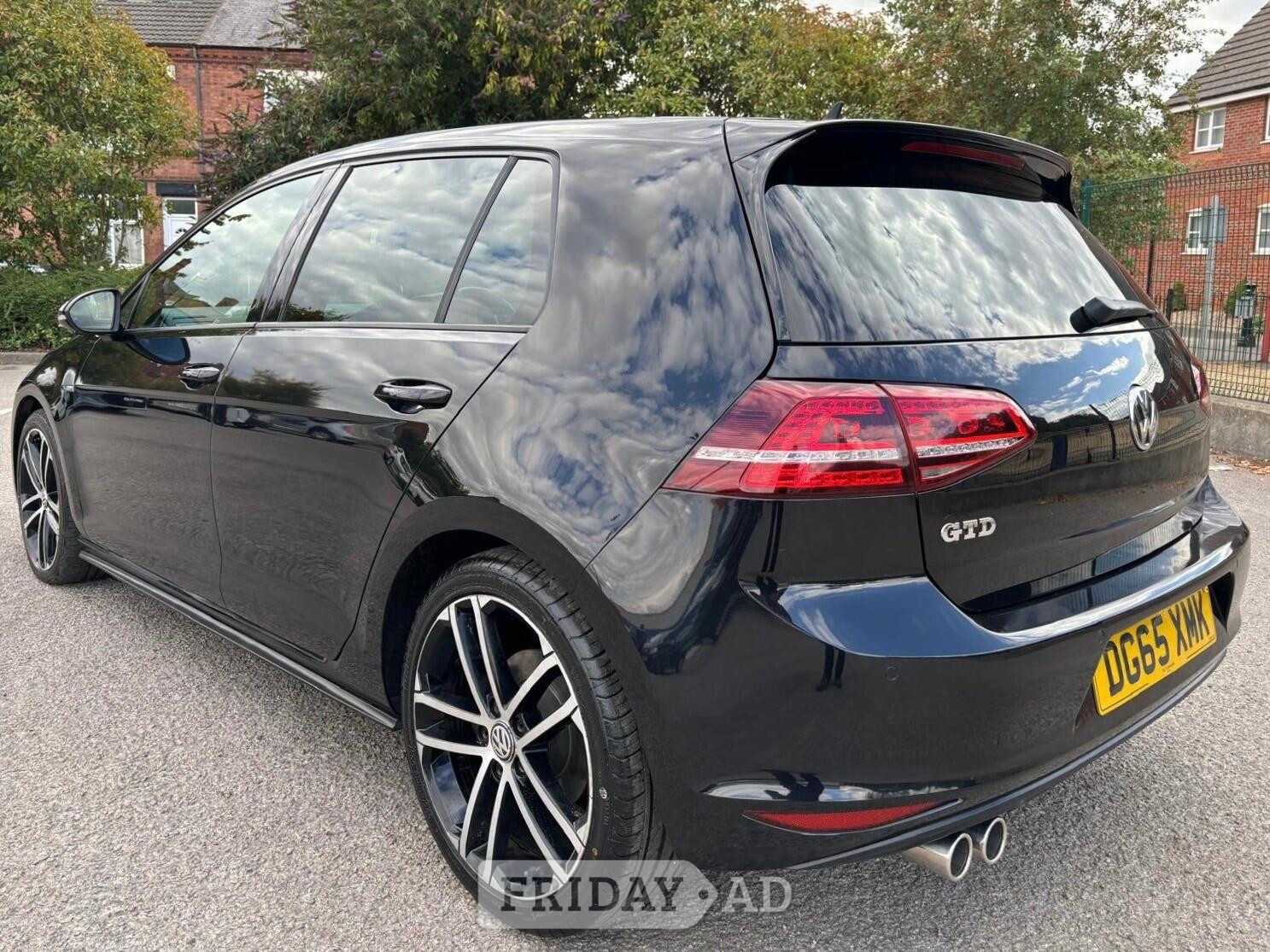 Volkswagen Golf 2015 - Cars in Leicester