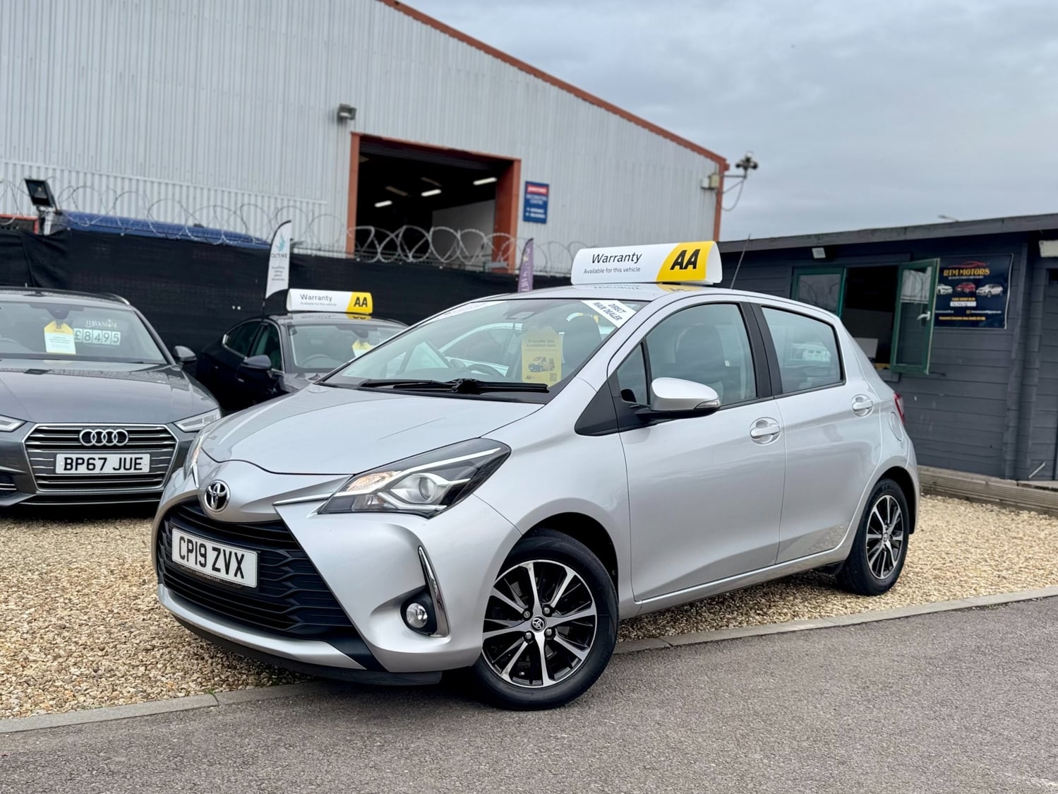 [ berth ]Toyota Yaris