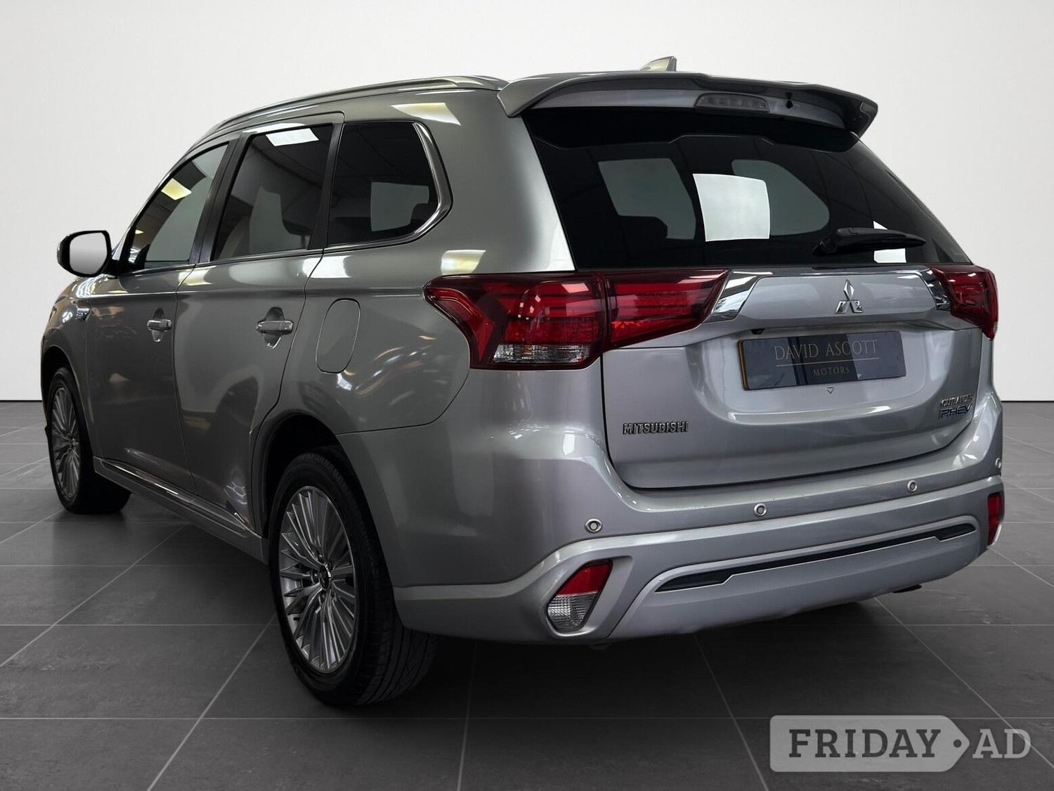[ berth ]Mitsubishi Outlander