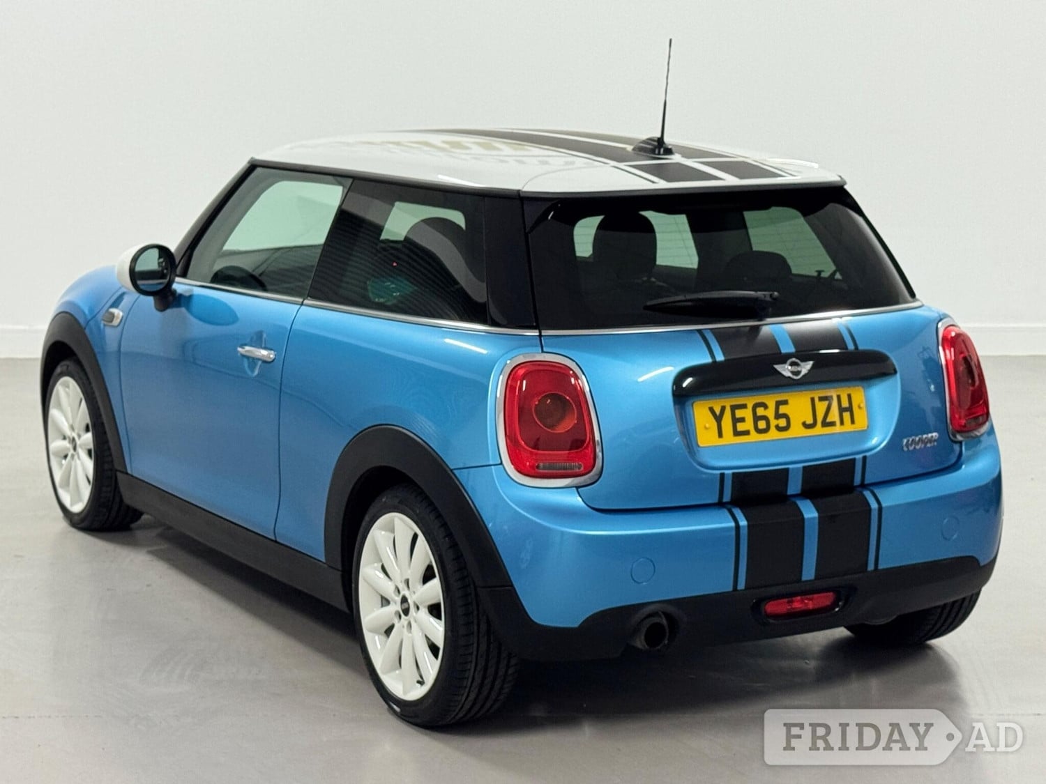 [ berth ]Mini Hatch