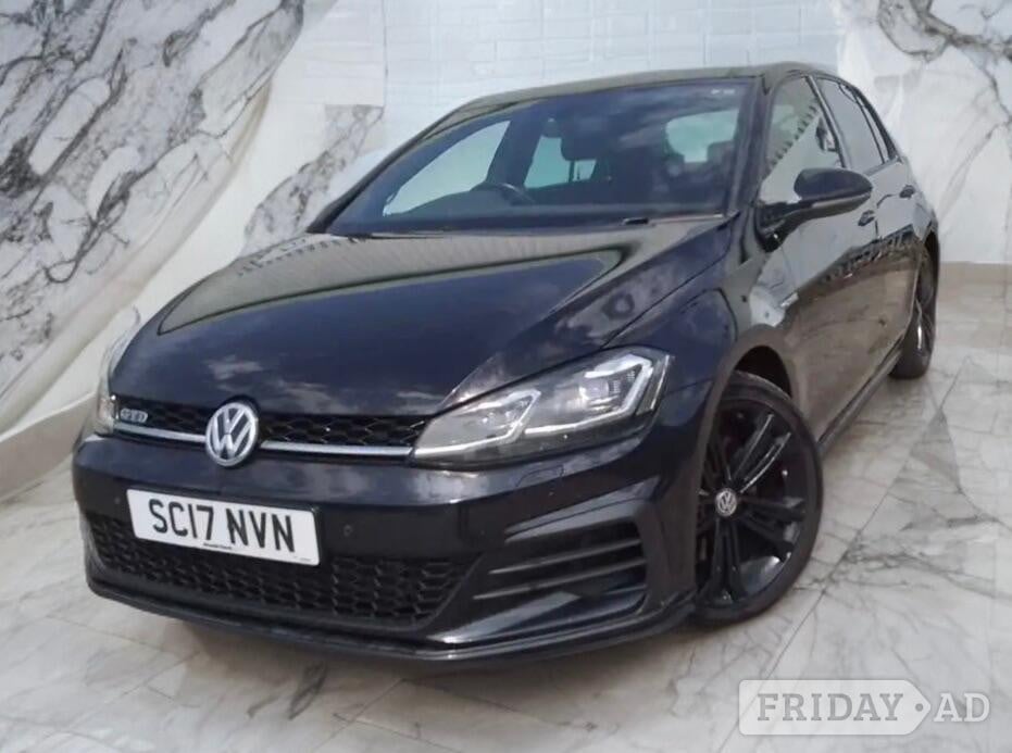 Volkswagen Golf 2017 in West Bromwich