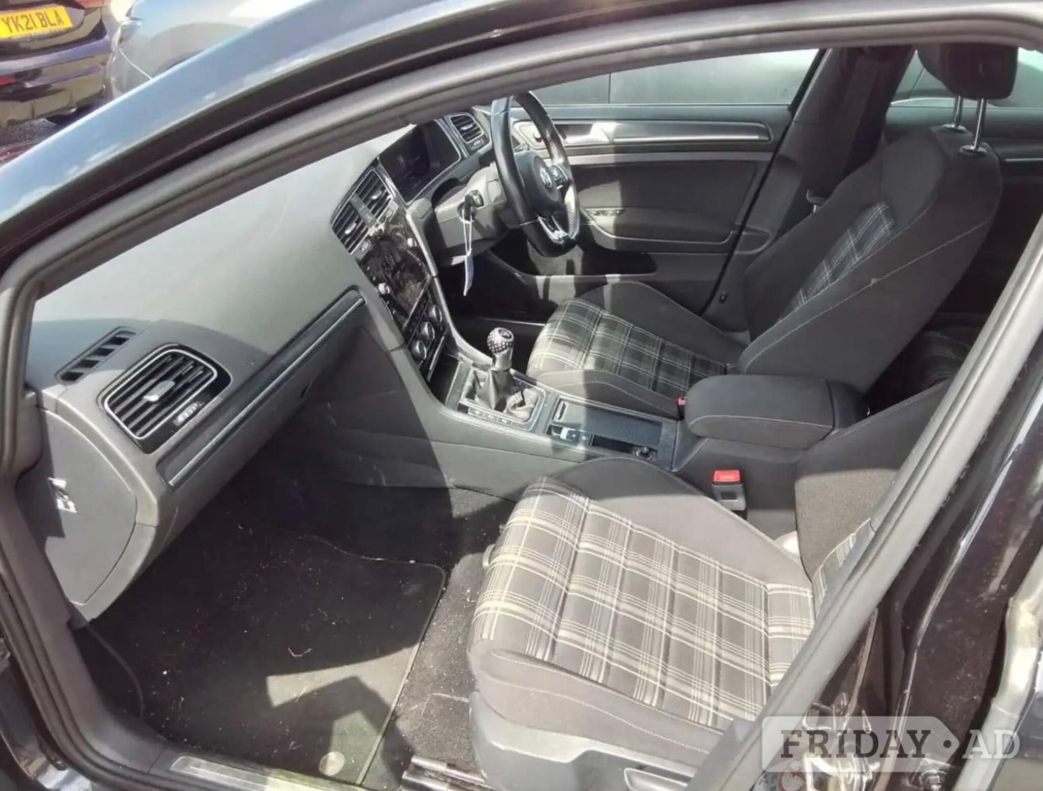 [ berth ]Volkswagen Golf