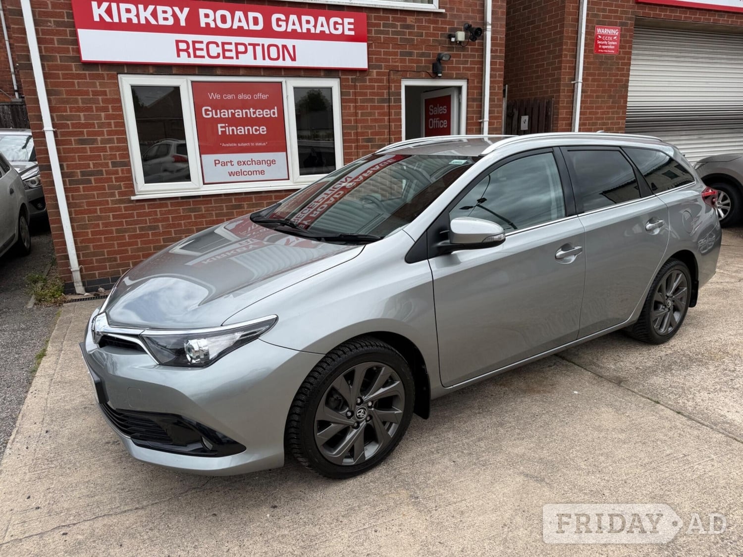 Toyota Auris 2016 in Nottingham