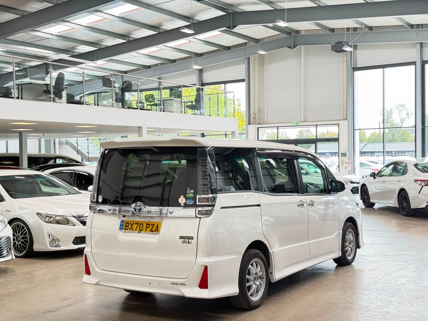 [ berth ]Toyota Voxy