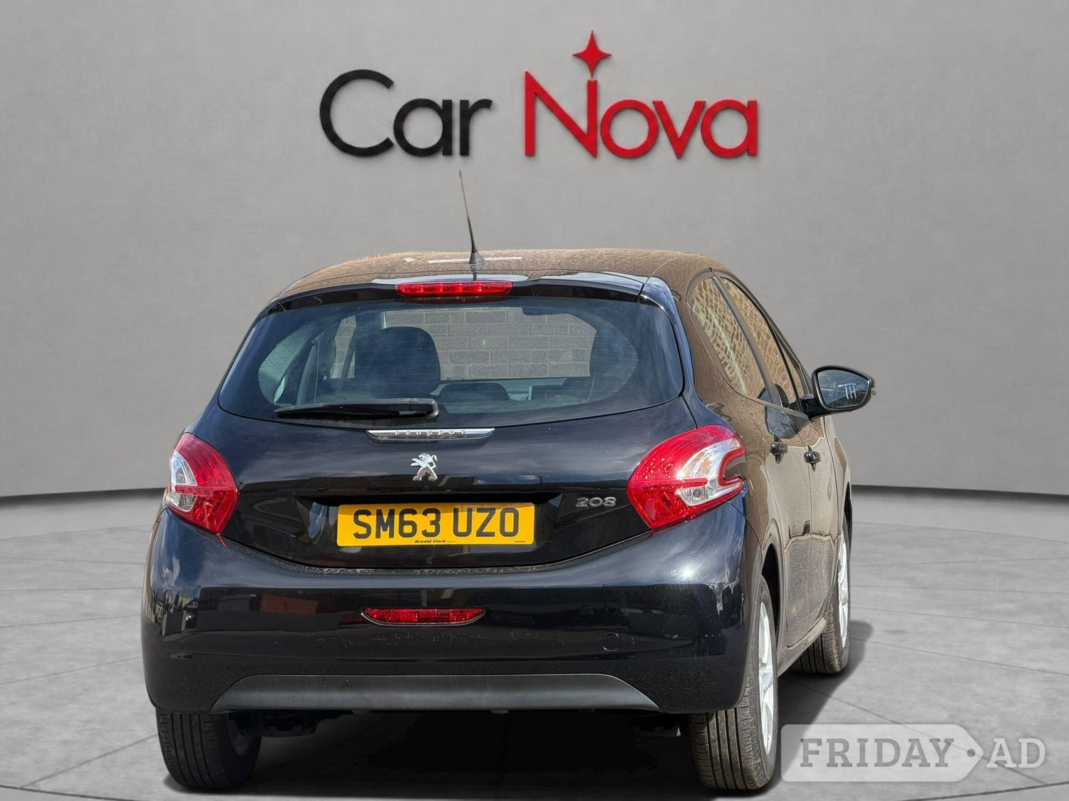 Peugeot 208 Staines