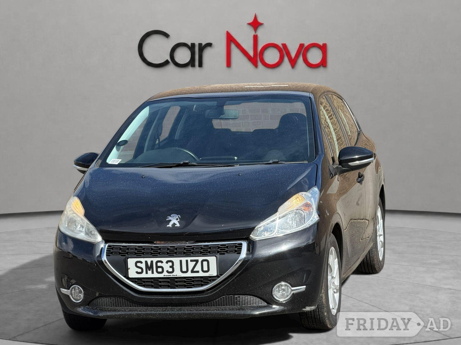 Peugeot 208 2014 - Cars in Staines