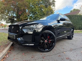 Jaguar F-Pace 2016