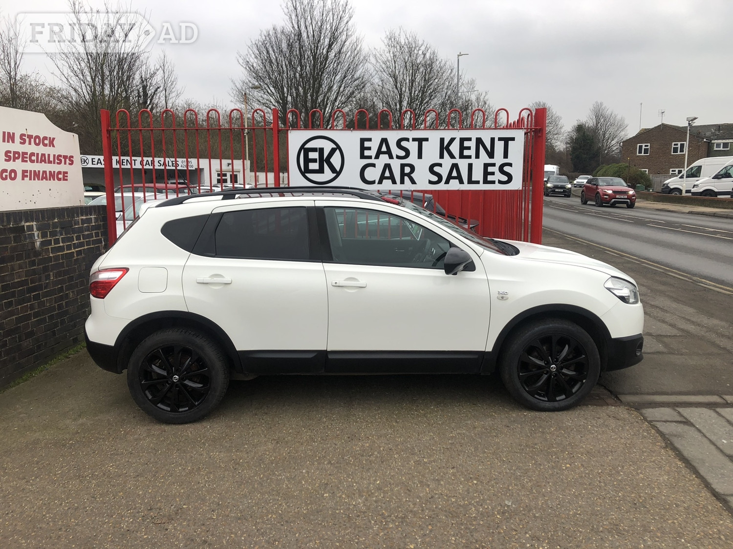 Nissan Qashqai 2013 - Cars