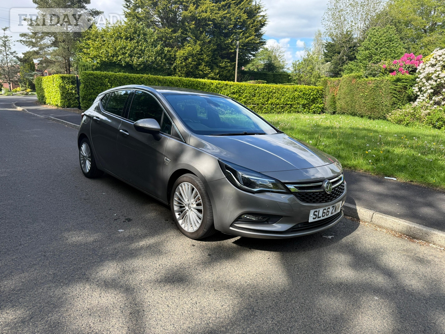 Vauxhall Astra 2016 in Bolton