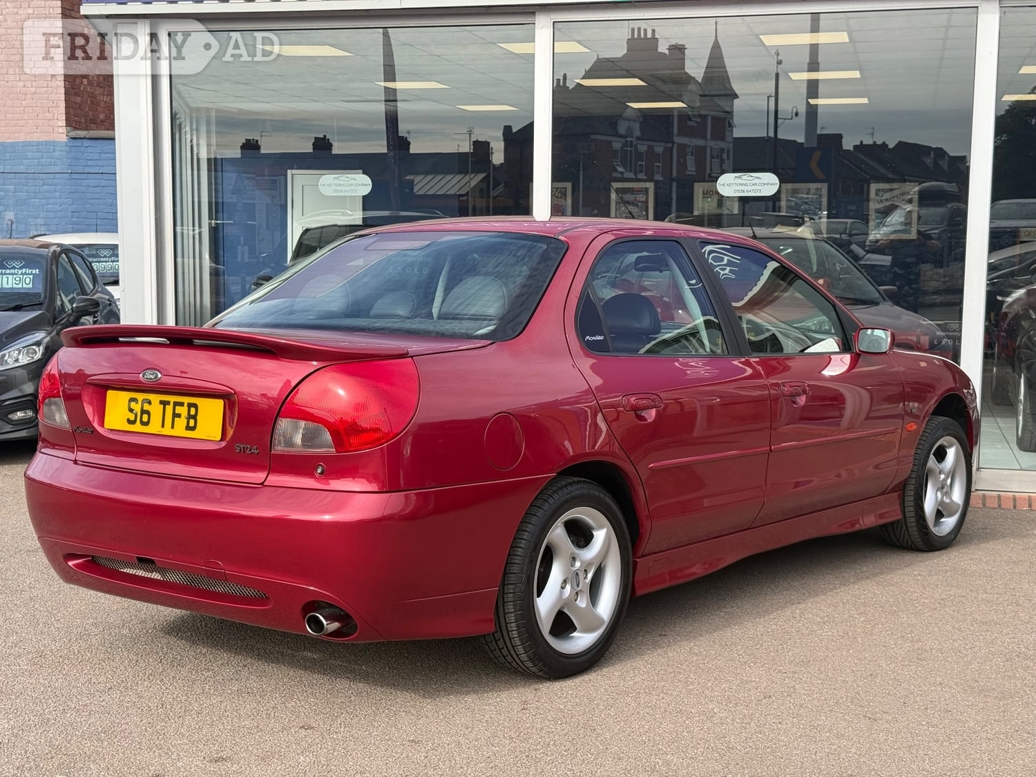 [ berth ]Ford Mondeo