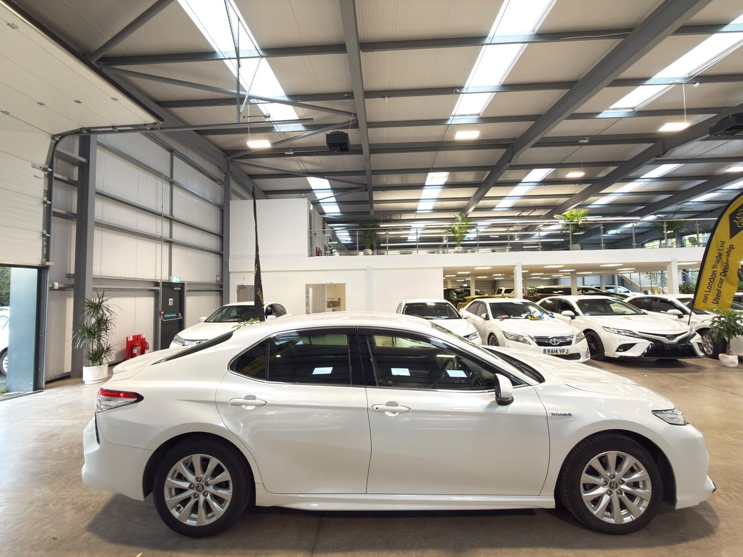 Toyota Camry Reading