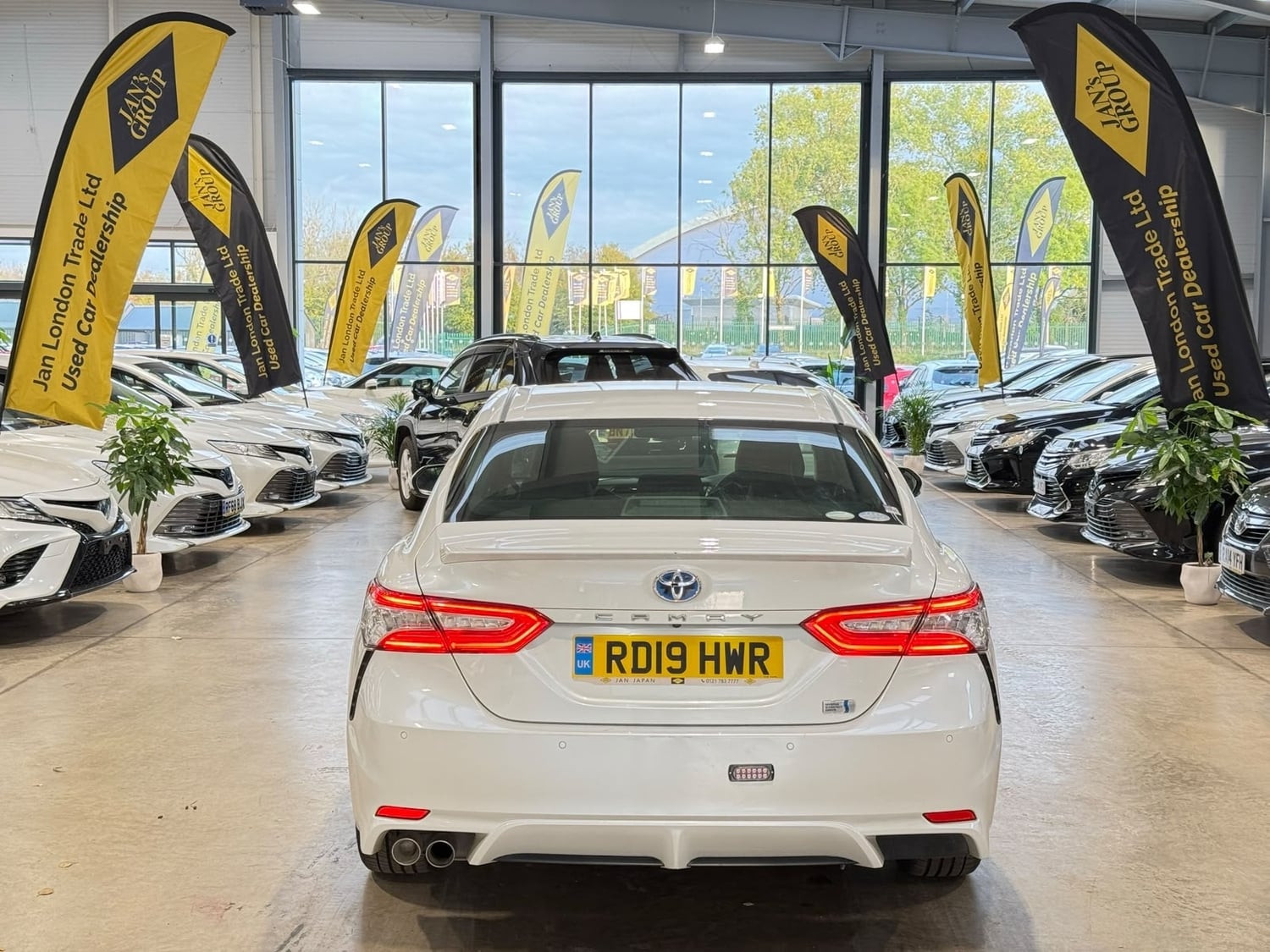 Toyota Camry 2019 - Cars in Reading