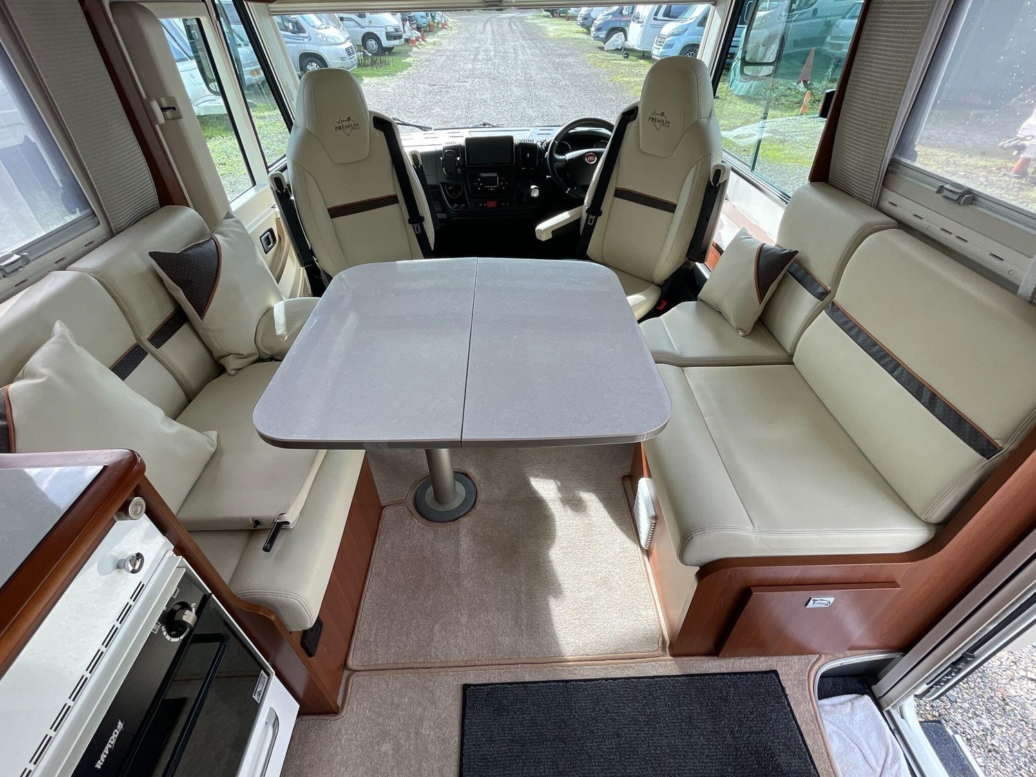 Rapido Serie 80DF 8096DF Premier Edition 2018 for sale - Motorhomes & Caravans in Tiverton