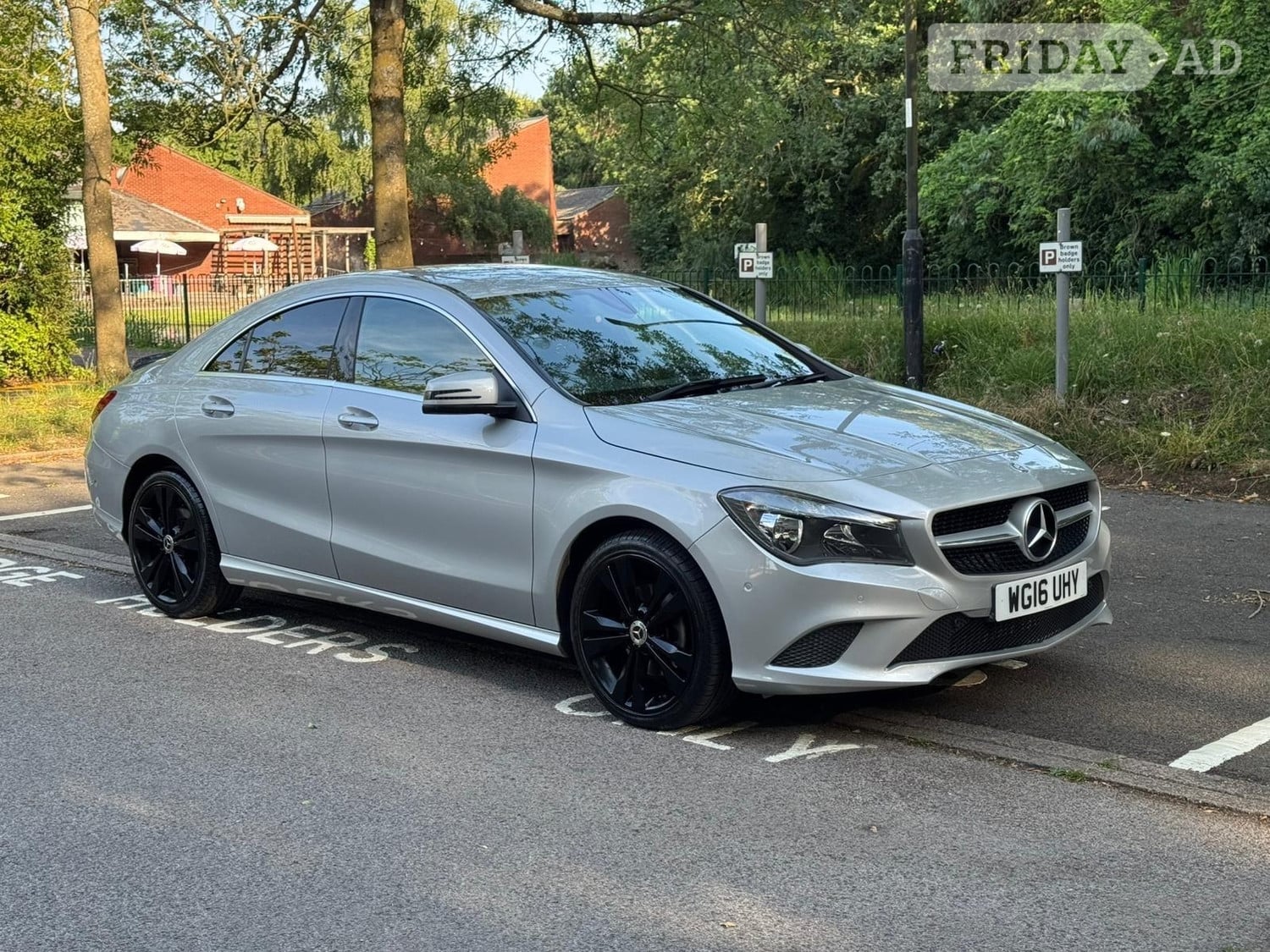 Mercedes-Benz CLA Class 2016 in Uxbridge