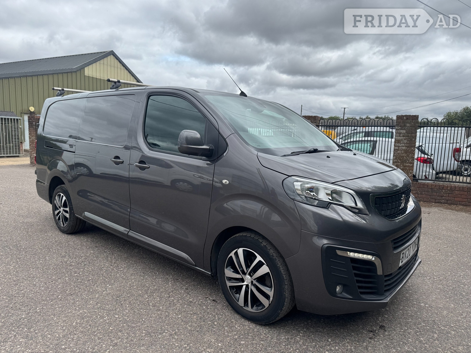 Peugeot Expert 2020 in Faversham