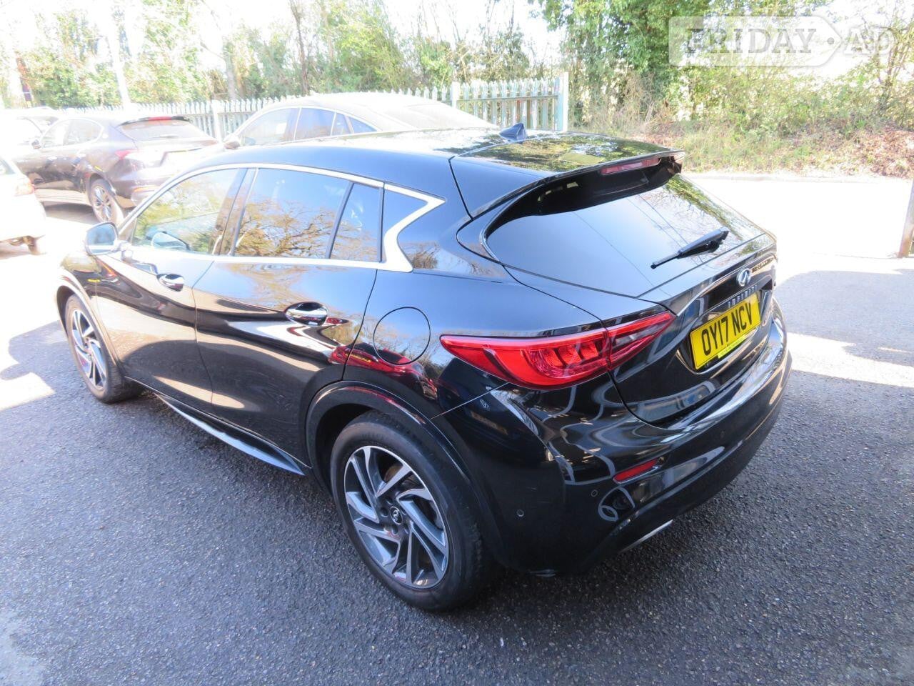 2017 Infiniti Q30 1.6T Premium Hatchback 5dr Petrol Manual Euro 6 (s/s) (122 ps) 360 CAMERA + PRIVACY GLASS + NAV - Cars