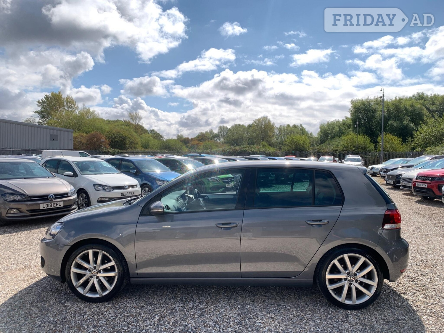 Volkswagen Golf 2012 - Cars in Swindon