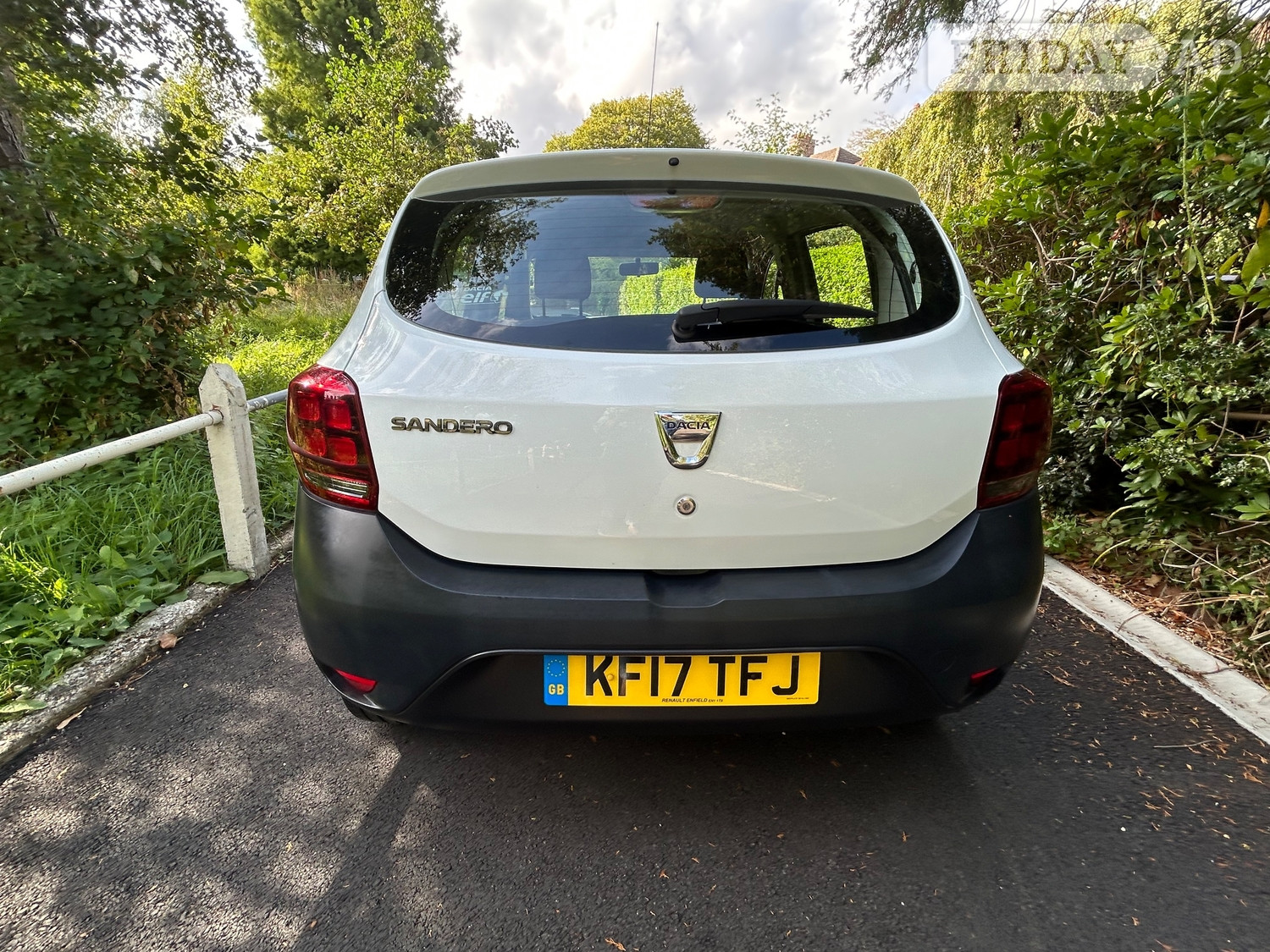 Dacia Sandero 2017 - Cars