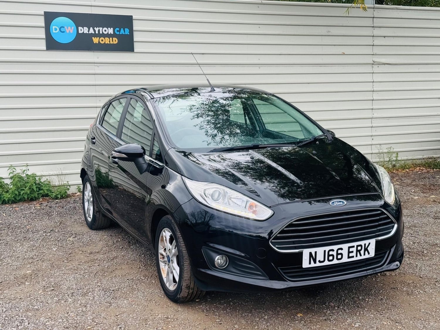 Ford Fiesta 2016 - Cars in Hillingdon