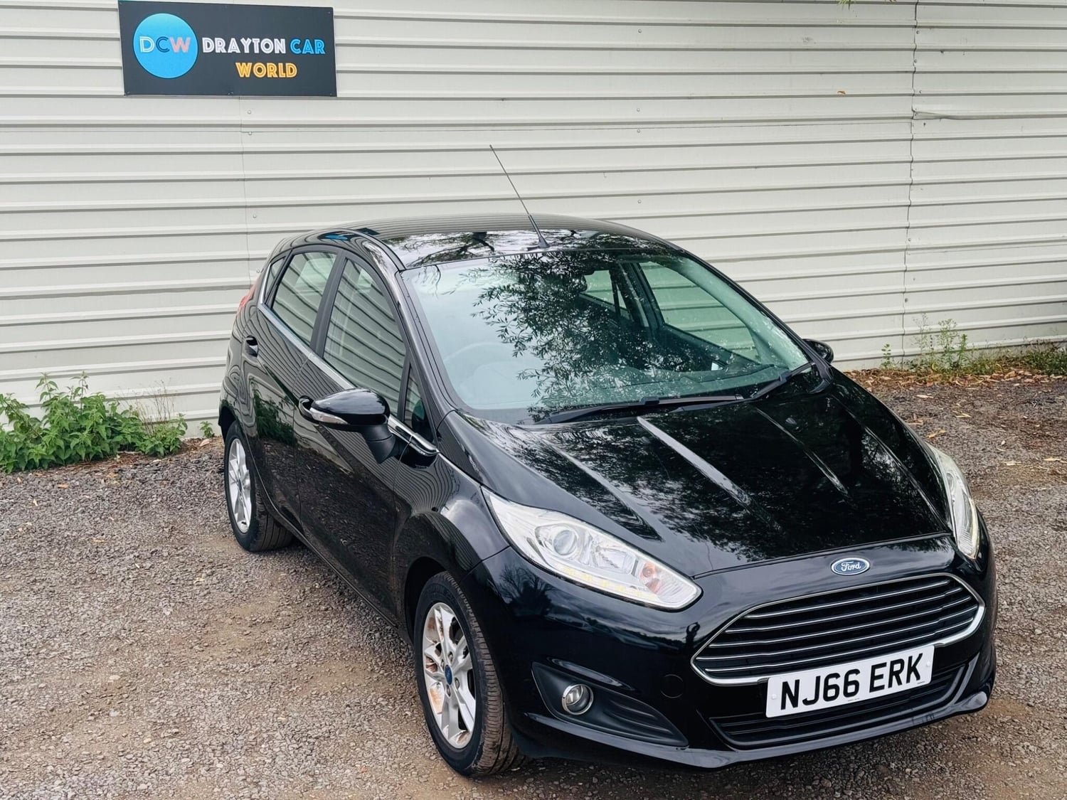 Ford Fiesta 2016 - Cars