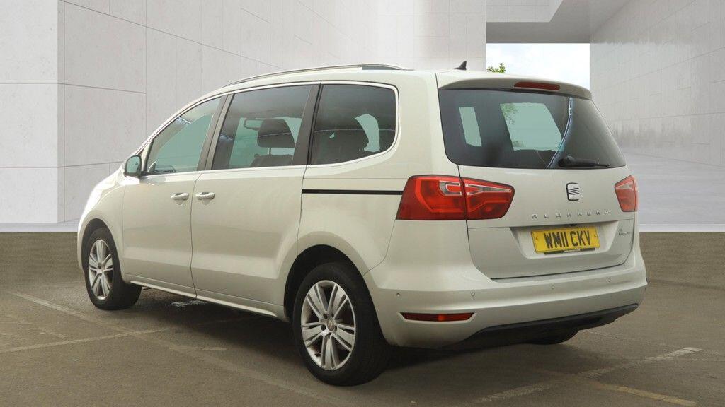 [ berth ]SEAT Alhambra