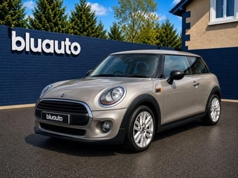 2017 MINI HATCH 1.5 One Hatchback 3dr Petrol Manual Euro 6 (s/s) (102 ps) 7 services in only 28,000 miles