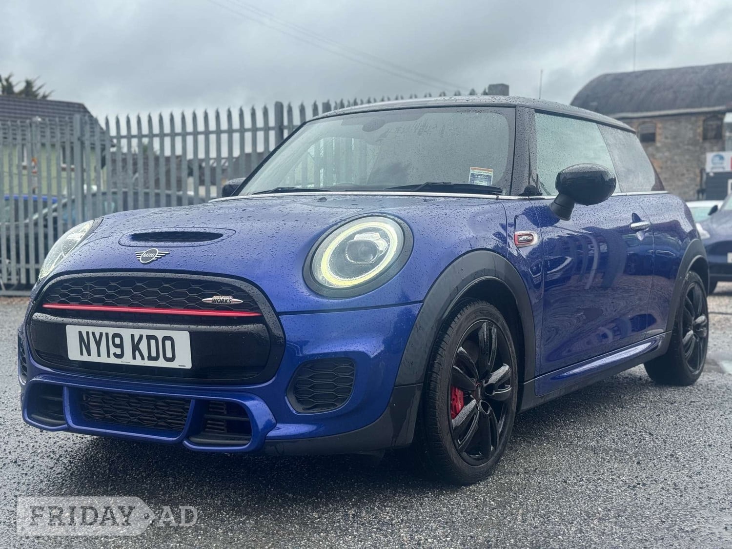 [ berth ]Mini Hatch