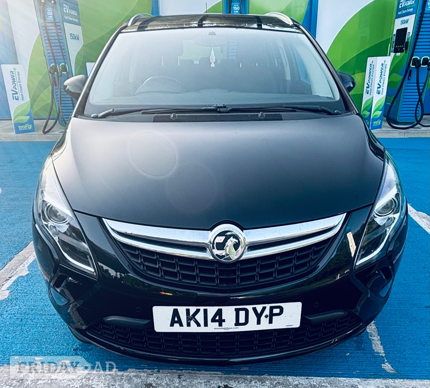 Vauxhall Zafira Tourer 2014 - Cars in Manchester