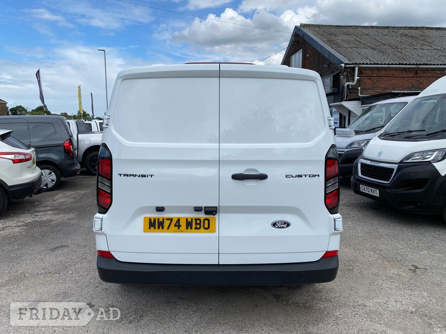 Ford Transit Custom 2024 - Vans & Commercial Vehicles