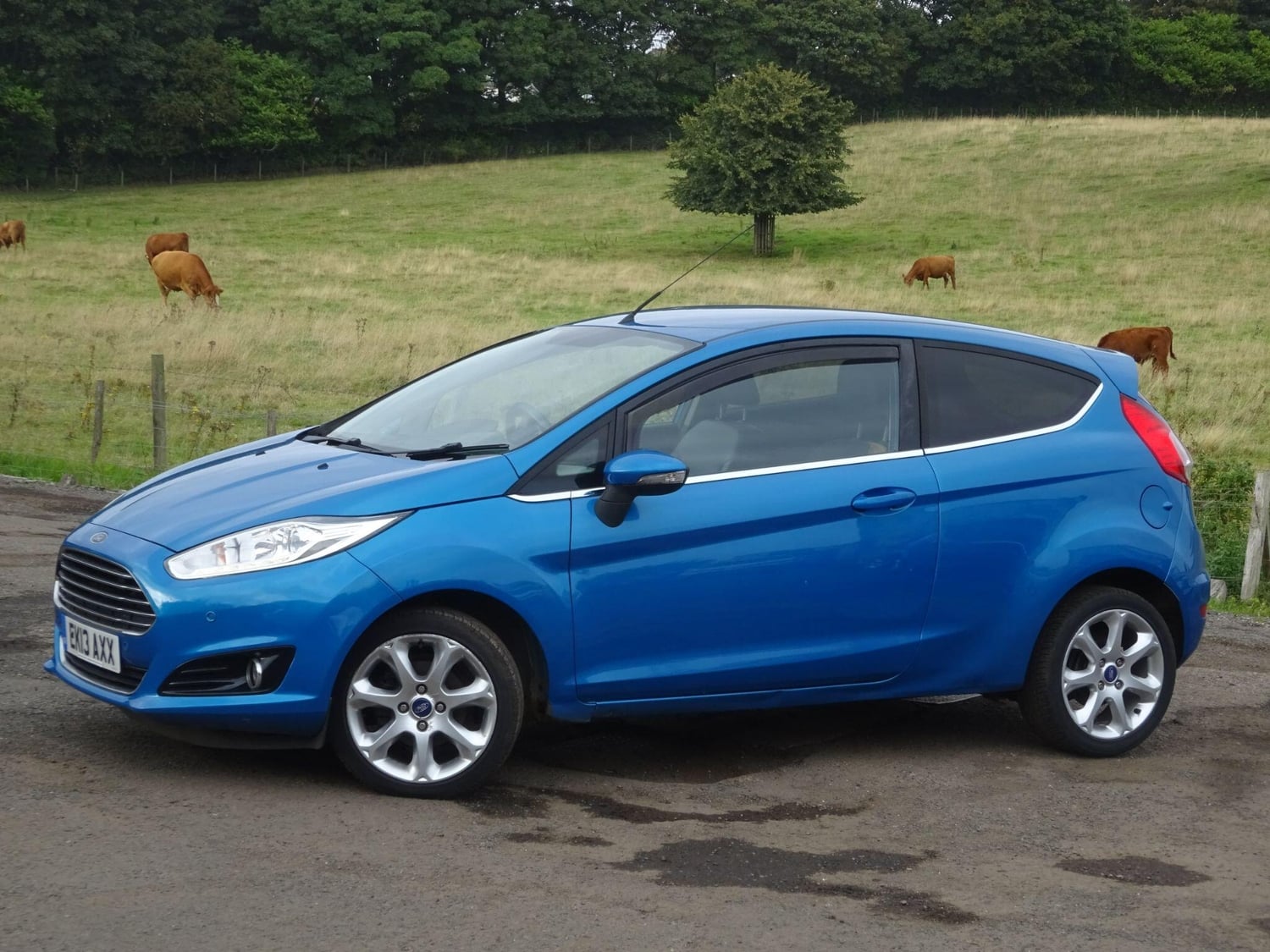 Ford Fiesta 2013 - Cars in Leven