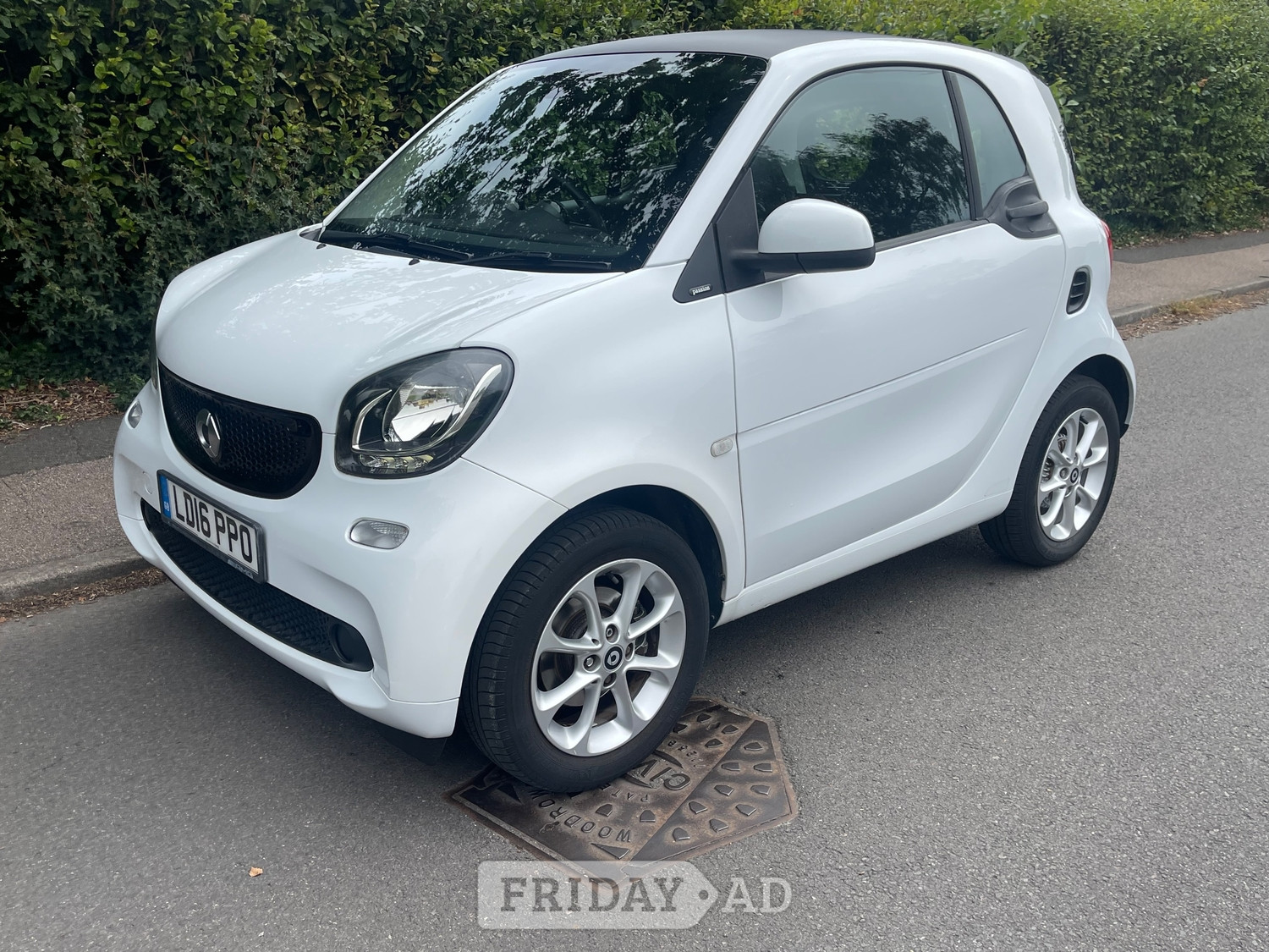 Smart ForTwo Coupe 2016 in Horsham