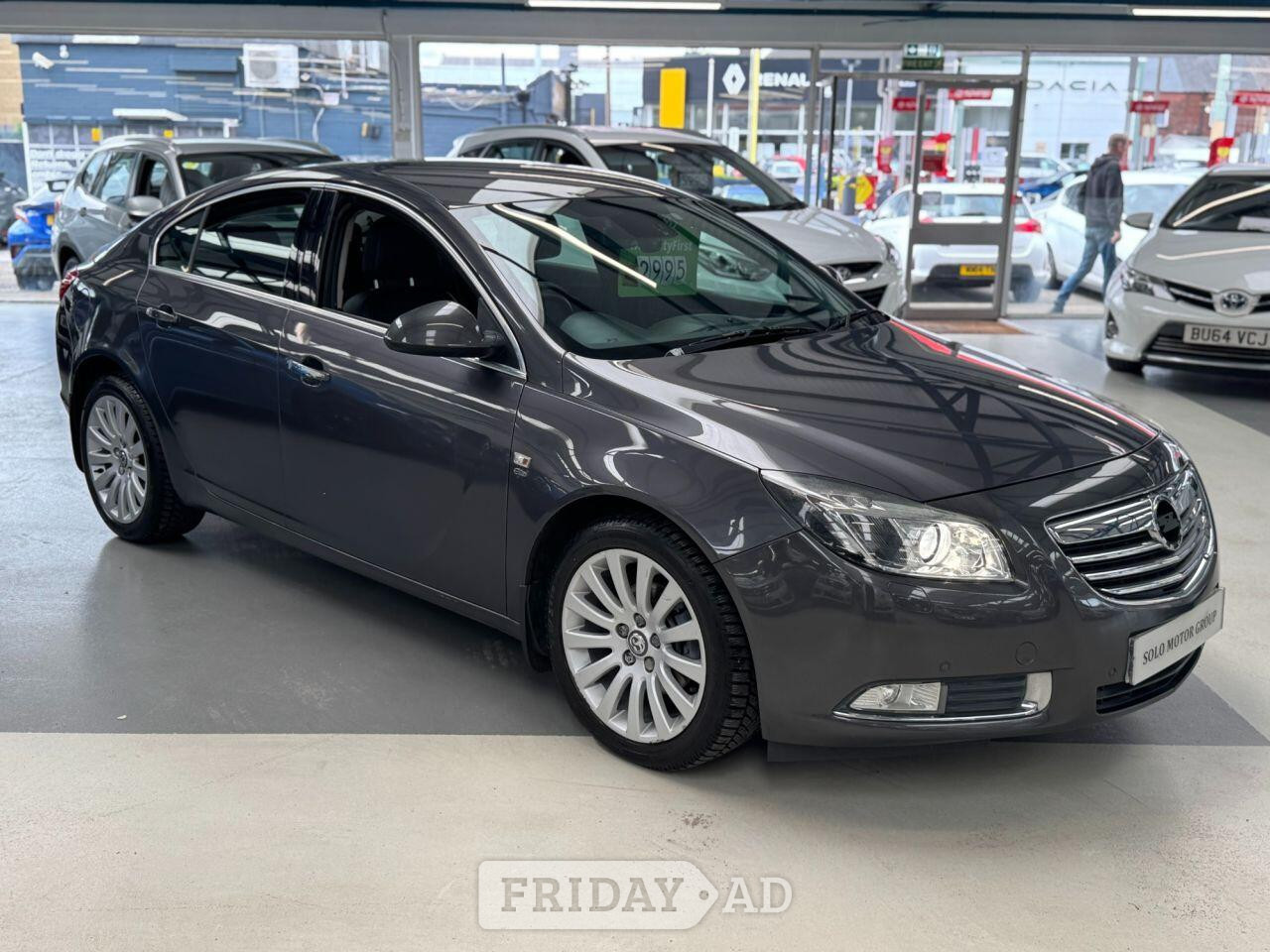 Vauxhall Insignia 2009 - Cars in Bolton