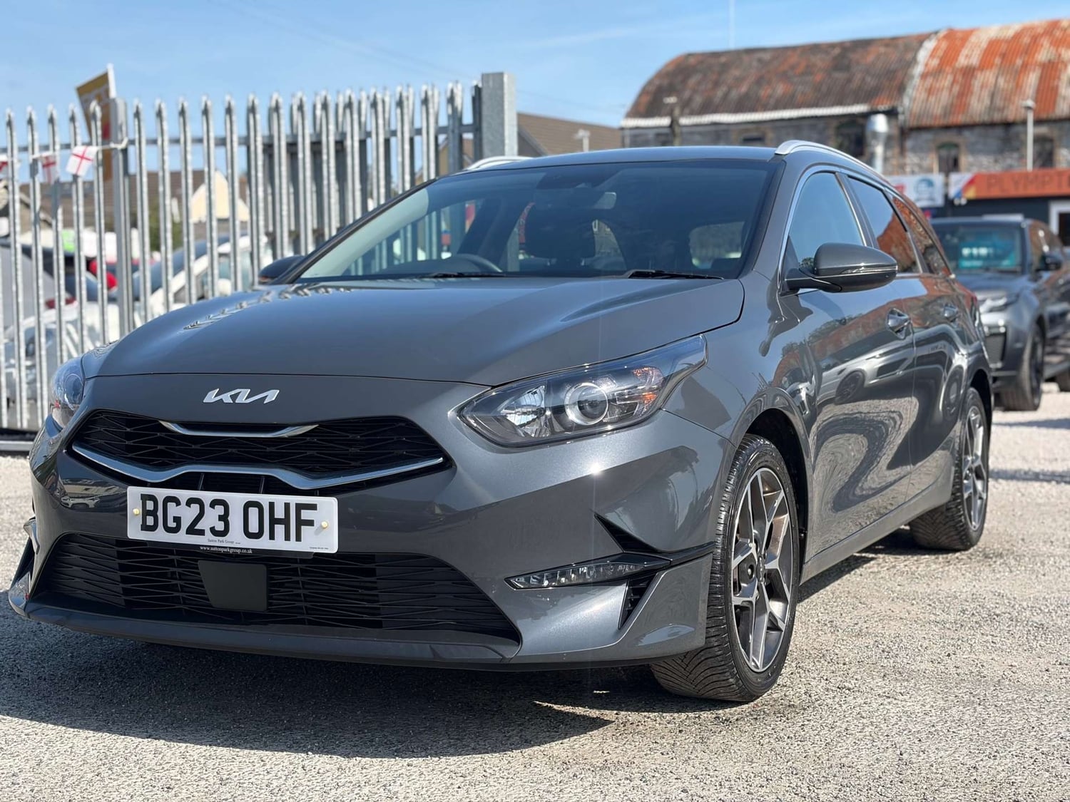 [ berth ]Kia Ceed