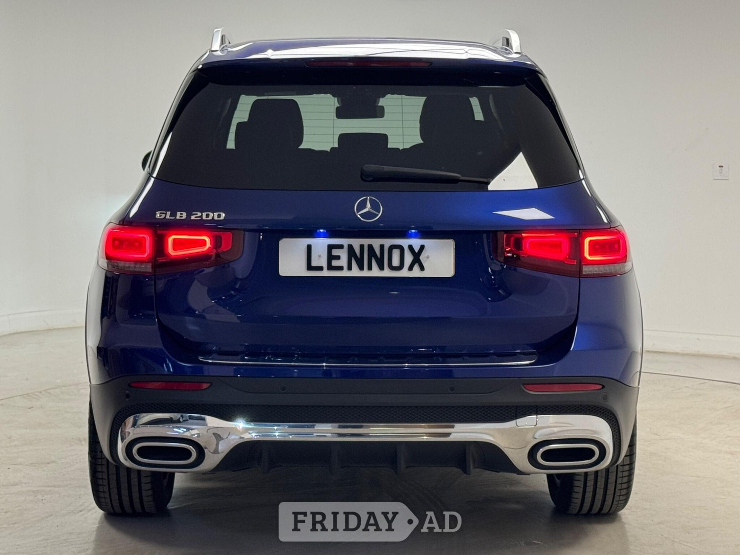 Mercedes-Benz GLB 2023 - Cars