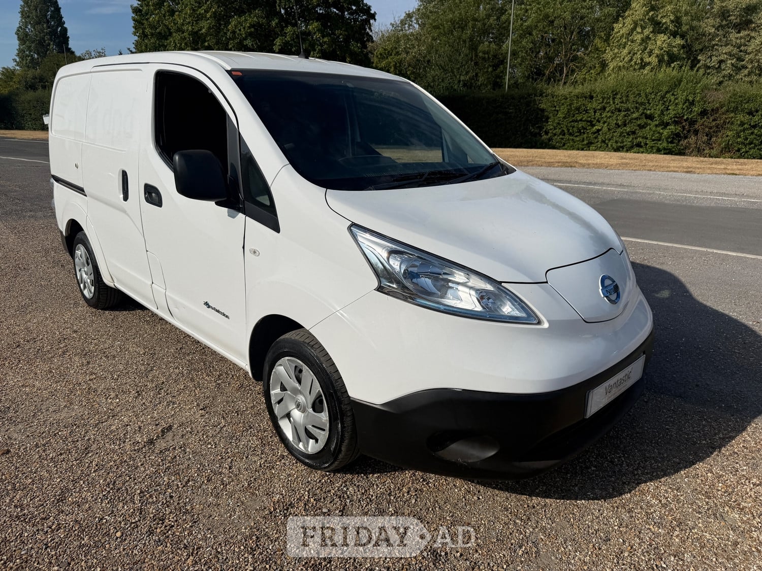 Nissan e-NV200 2020 in Chertsey