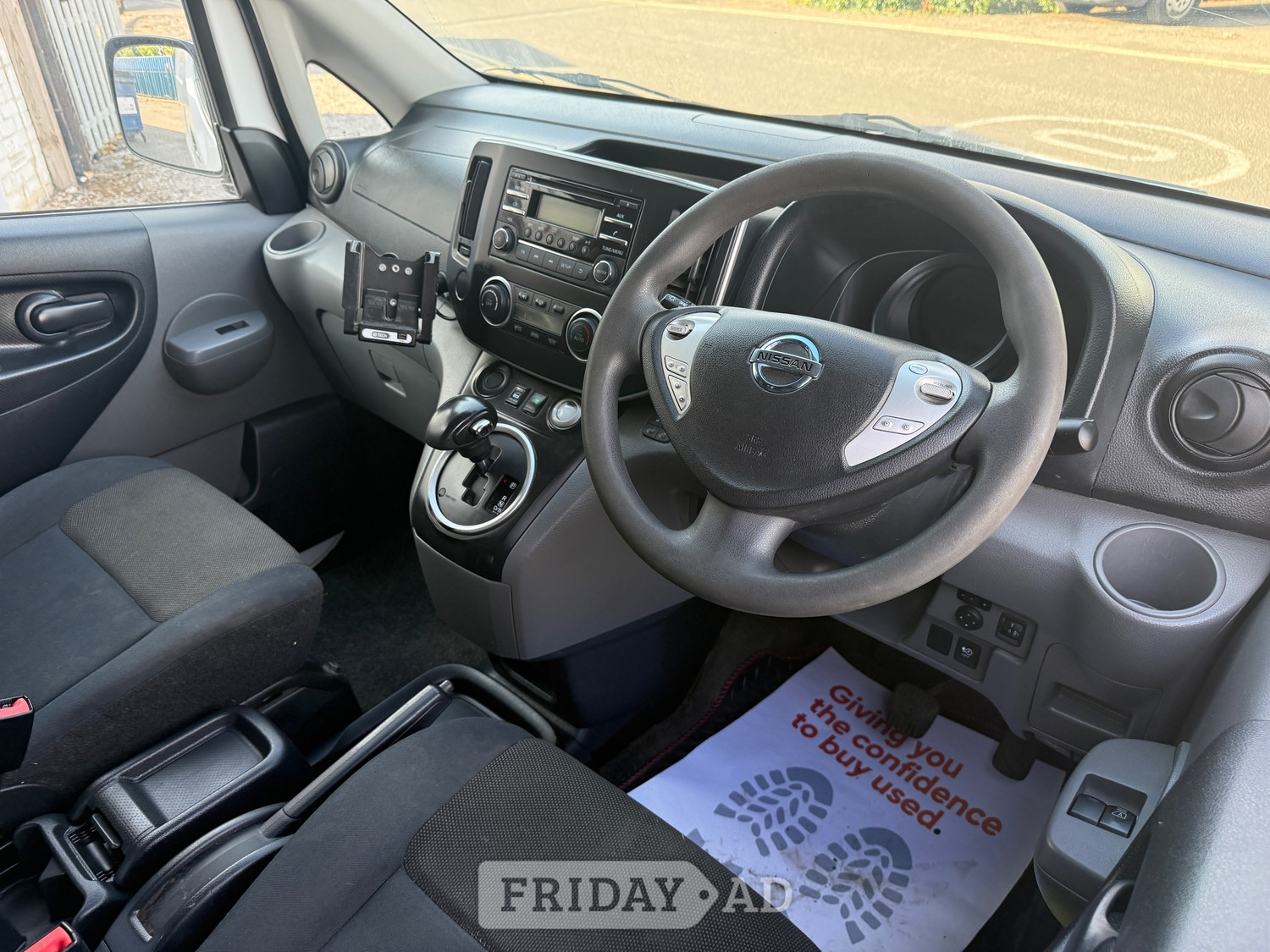 Nissan e-NV200 Chertsey