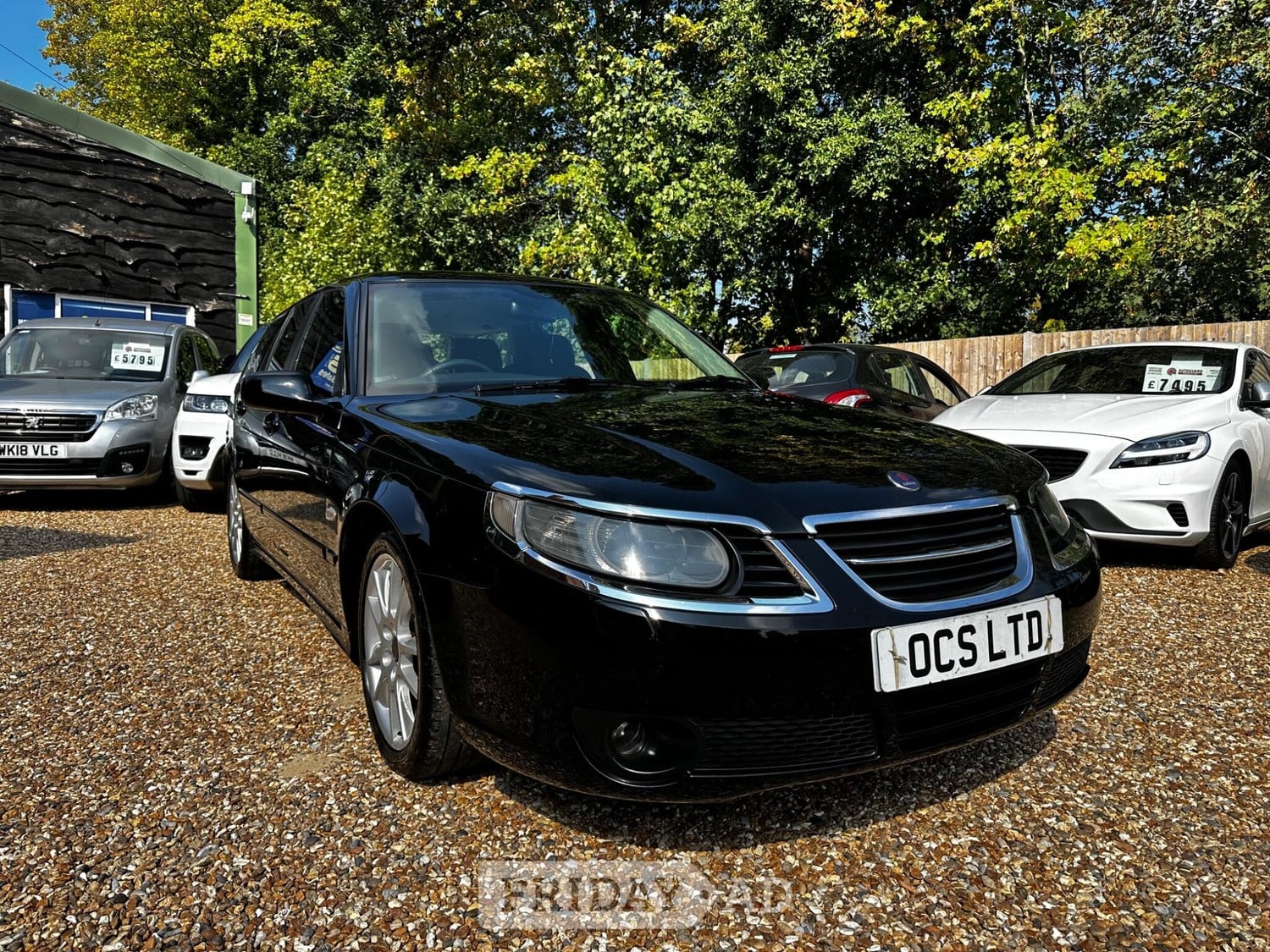 Saab 9-5 Hook