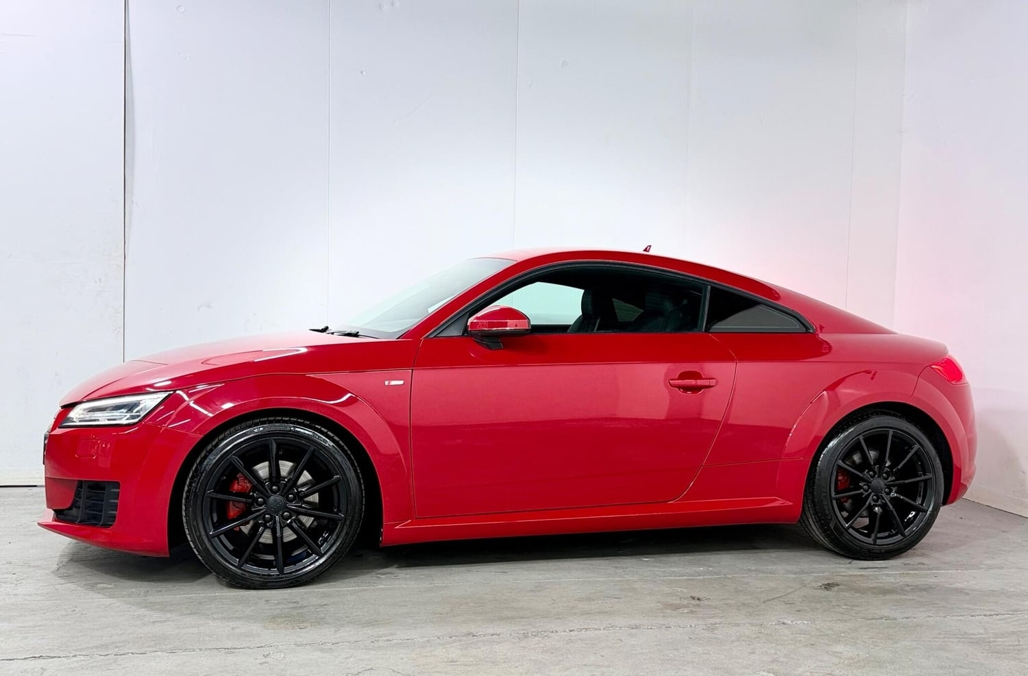 [ berth ]Audi TT