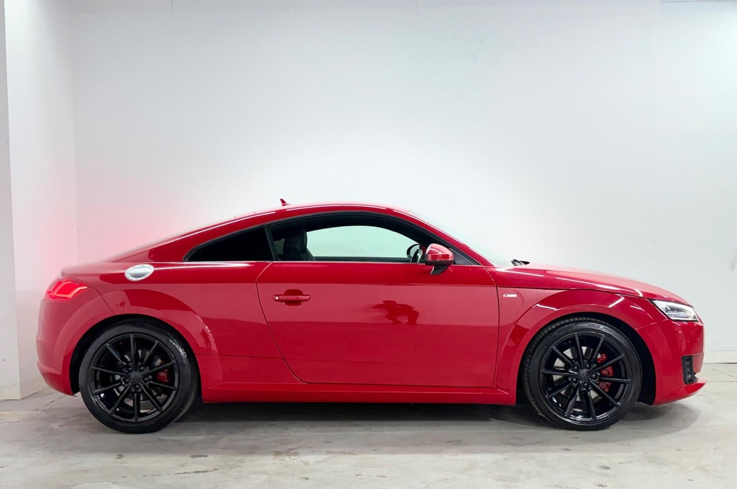Audi TT 2015 - Cars in Brent