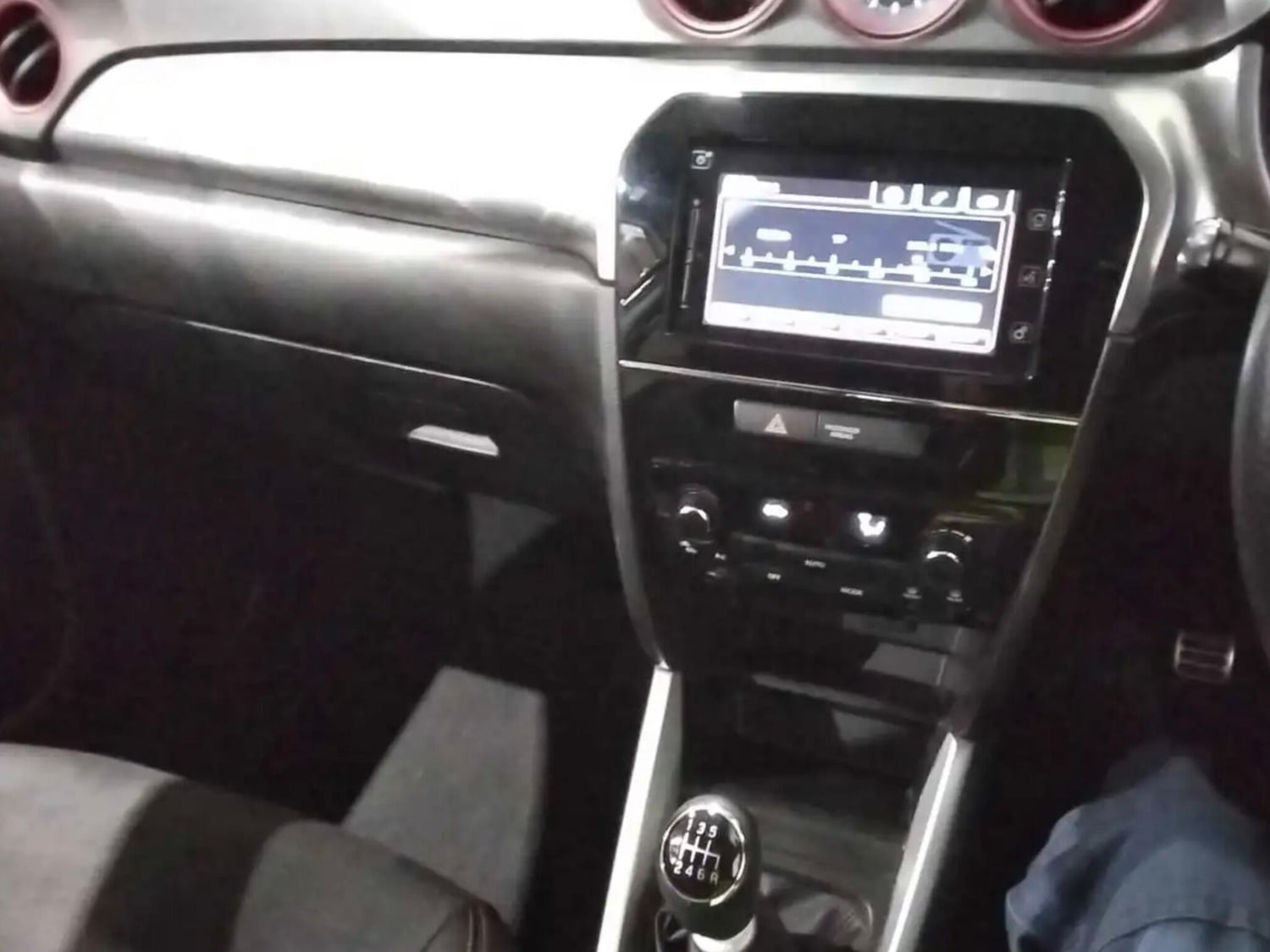 Suzuki Vitara 2016 - Cars in West Bromwich