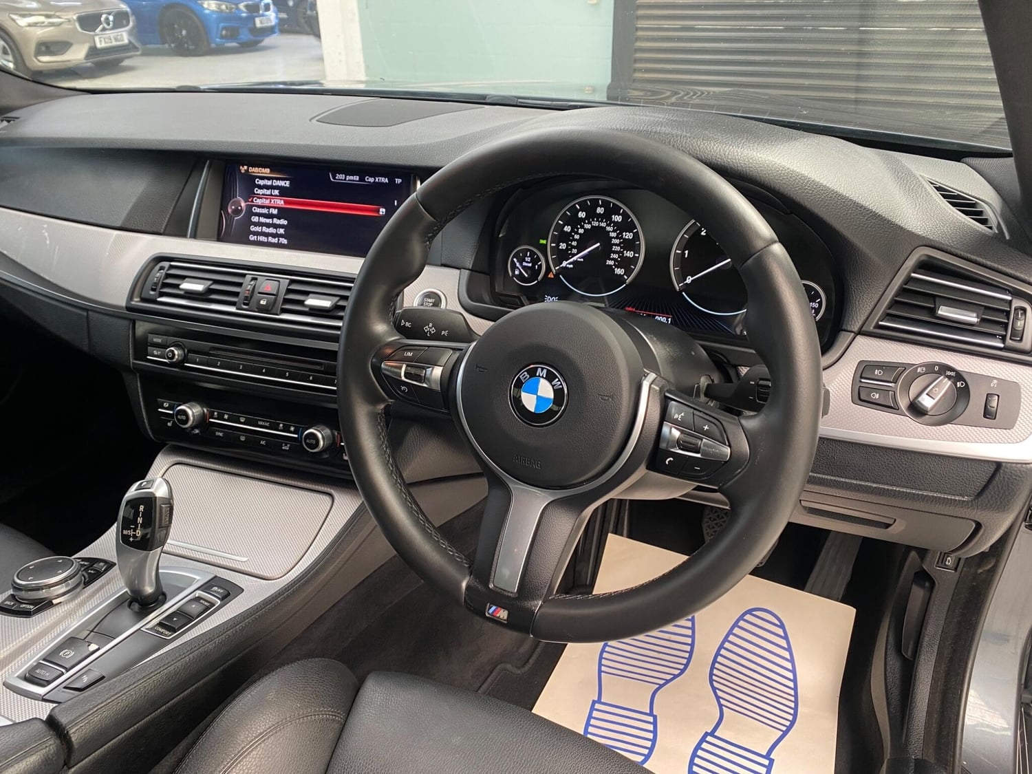 [ berth ]BMW 5 Series