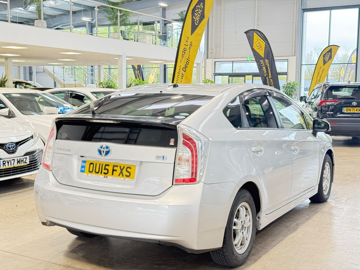 [ berth ]Toyota Prius