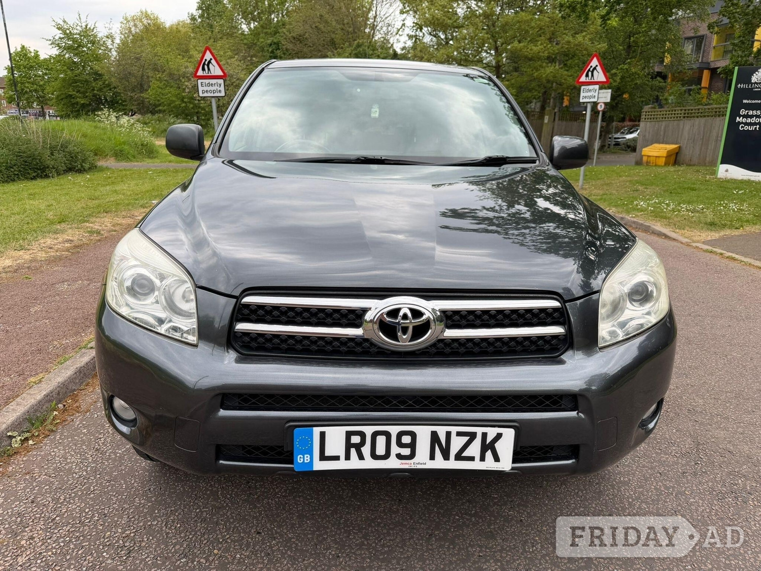 [ berth ]Toyota RAV4