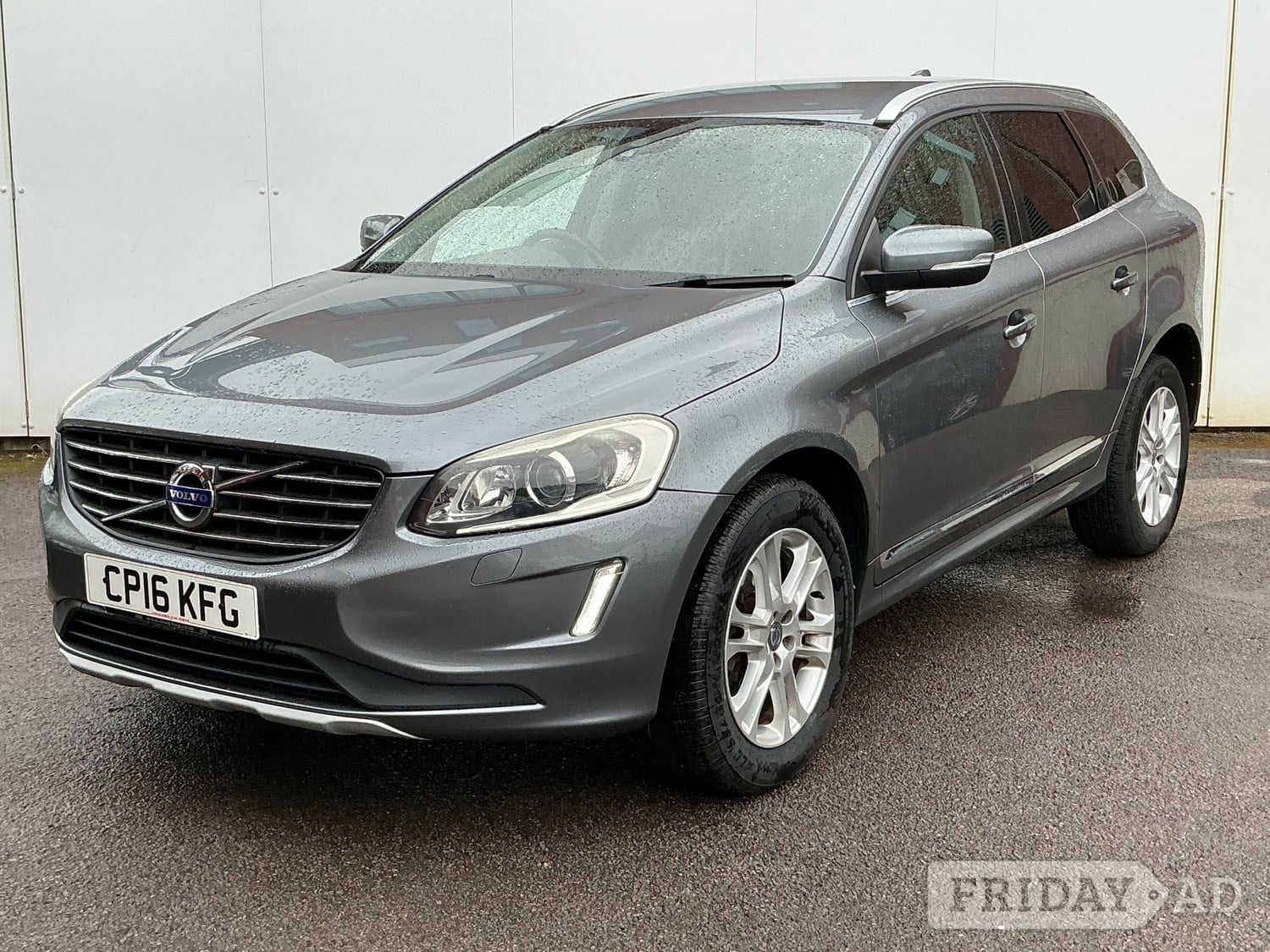Volvo XC60 2016 in Porth