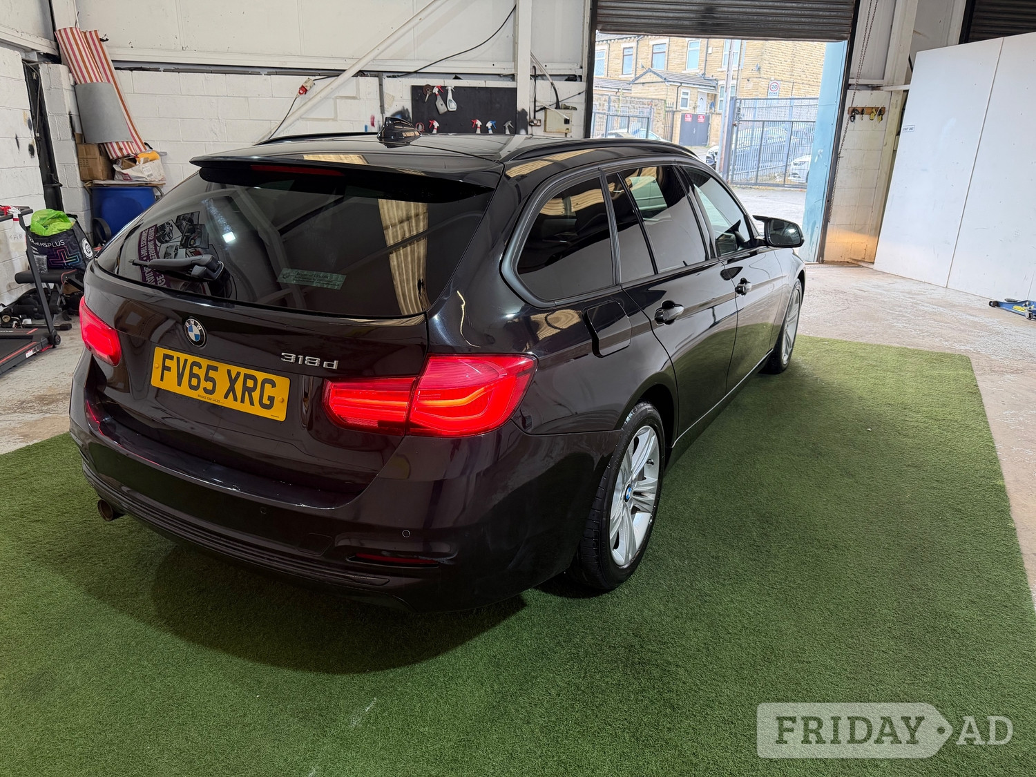 BMW 3 Series 2016 - Cars in Dewsbury